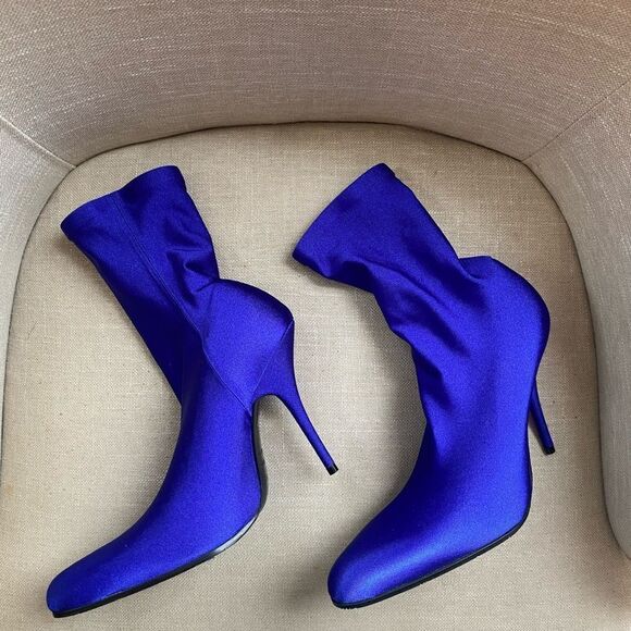 BALENCIAGA Womens Blue Stretch Comfort Round Toe Stiletto Booties - Picture 13 of 13